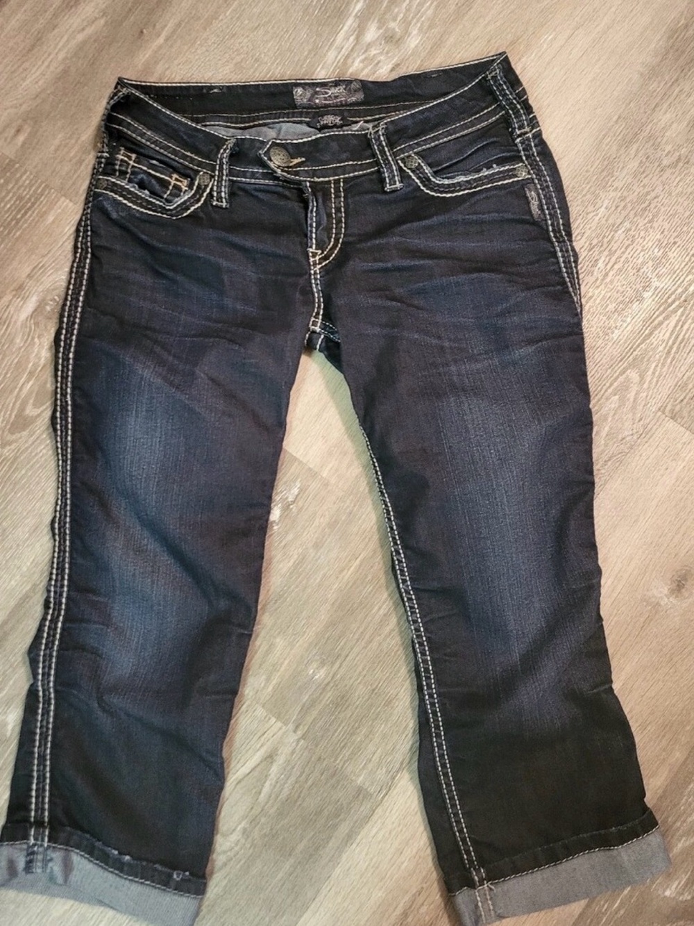 Silver Jeans Dark Indigo Cropped Capri with Contrast Stitching